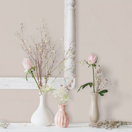 Lucien Beige - hover