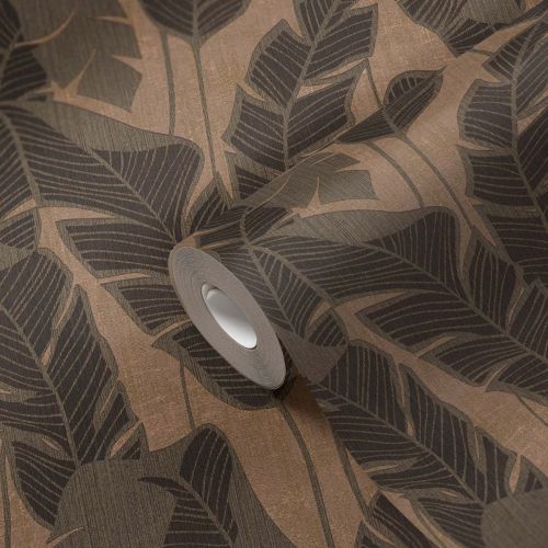 Justine Marron  - hover