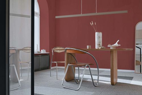 Varied Red "c2019" - hover