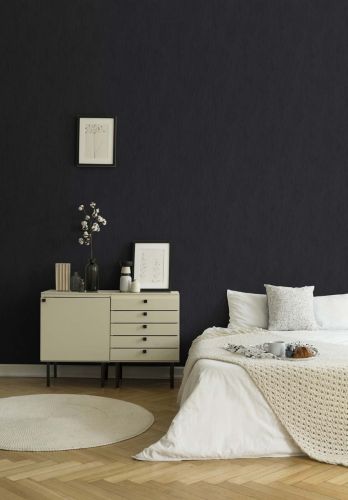 Tethiana Black
